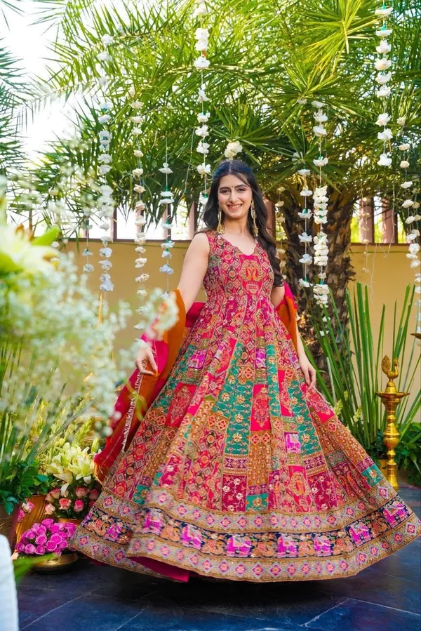 Exquisite_Printed_Chinon_Wedding_Gown_Set_Pink