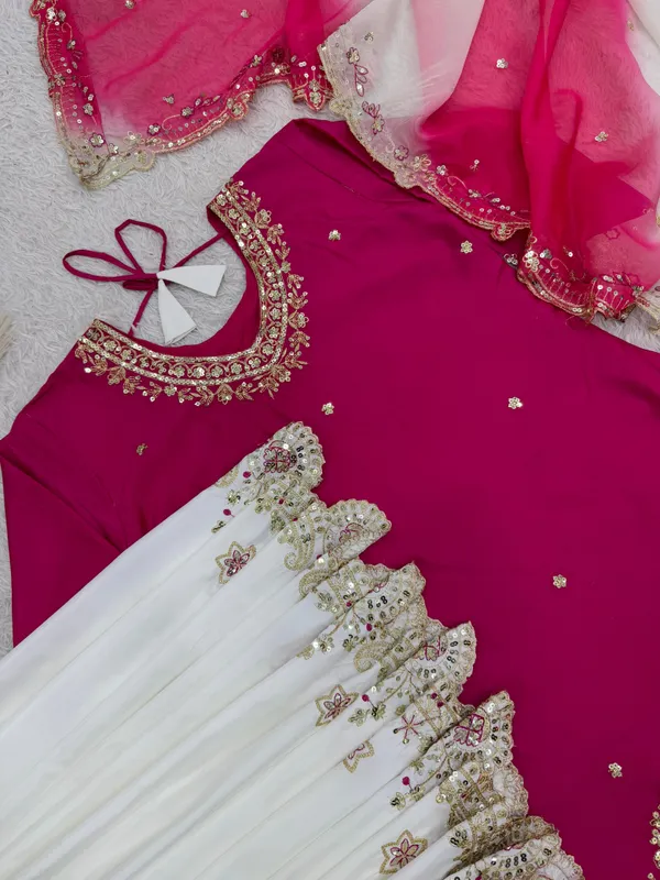 Embroidered_Pakistani_Sharara_Suit_With_Organza_Dupatta_Pink