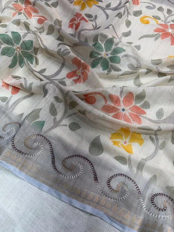 Designer_Print_In_Saree_With_Contrast_Printed_Blouse_Baby_Pink