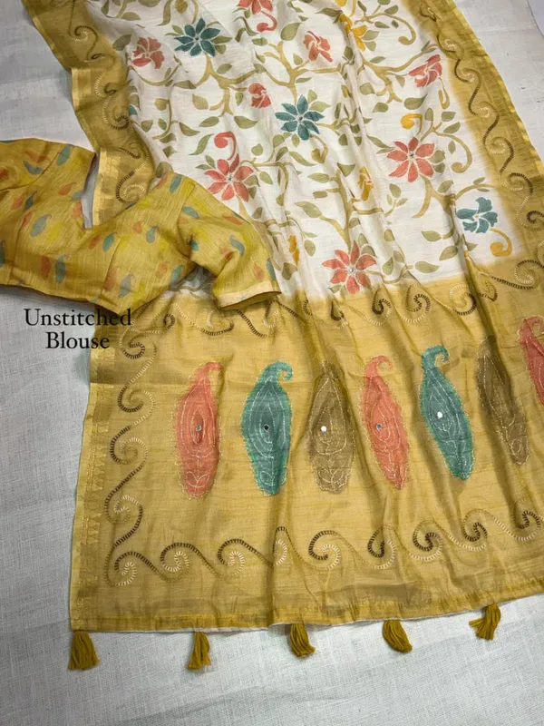 Designer_Print_In_Saree_With_Contrast_Printed_Blouse_Baby_Pink