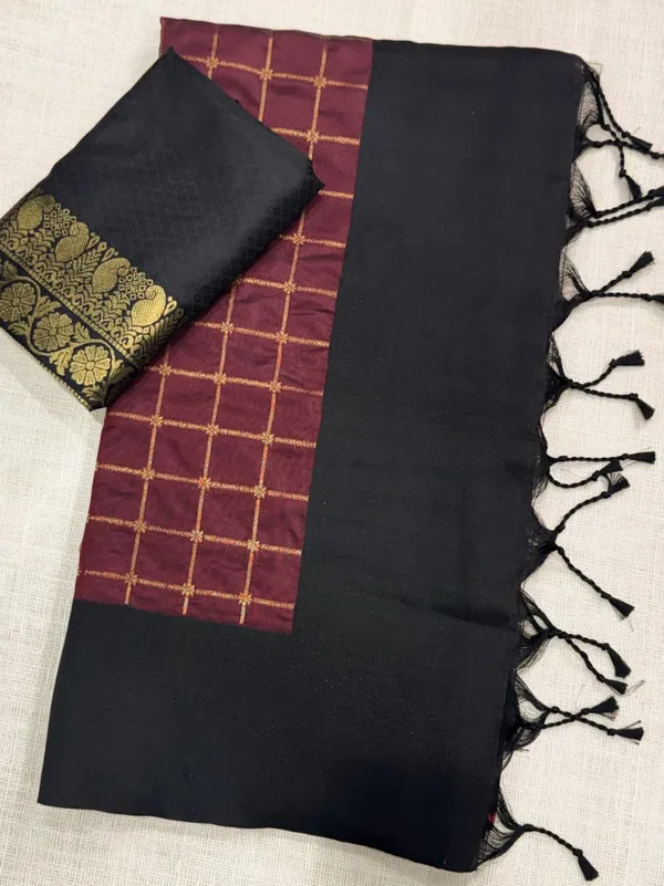 Contrast_Black_Satin_Weaving_Border_In_Full_Saree_Blue