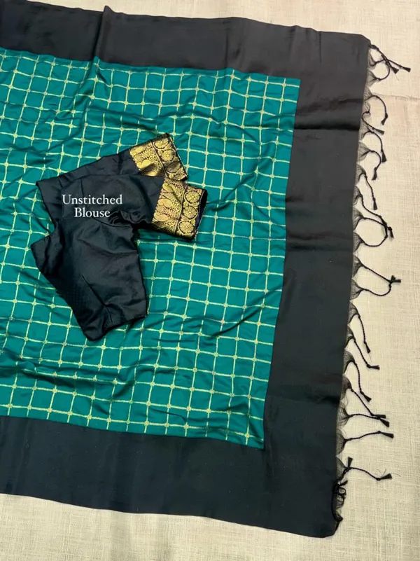 Contrast_Black_Satin_Weaving_Border_In_Full_Saree_Blue