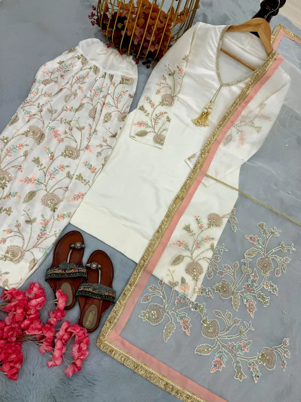 Signer_Party_Wear_Look_Pur_Glass_Satin_Top_Farsi_Palazzo_With_Dupatta_Set