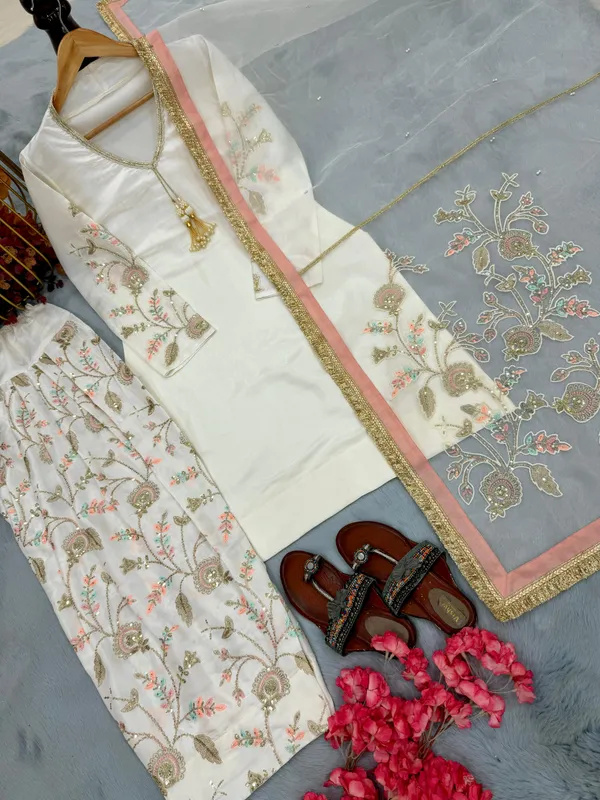 Signer_Party_Wear_Look_Pur_Glass_Satin_Top_Farsi_Palazzo_With_Dupatta_Set