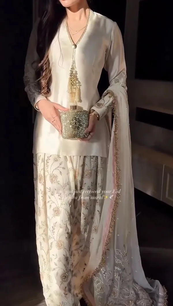 Signer_Party_Wear_Look_Pur_Glass_Satin_Top_Farsi_Palazzo_With_Dupatta_Set
