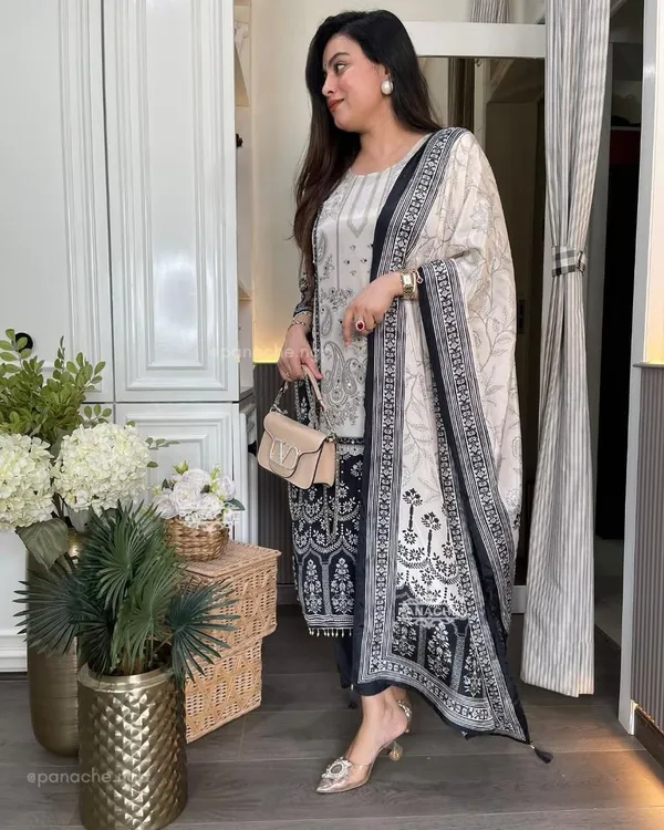 Designer_Wear_Trending_Top_With_Printed_Work_With_Diamond_Work_With_Pants_And_Dupatta_Mehandi