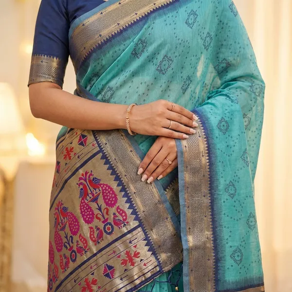 Aarushi_Cotton_Contrast_Thread_Weaving_Bandhej_Jacquard_Rich_Pallu_In_Saree_With_Zari_Weaving_Minakari_Thread_Pattern_Aqua_Blue