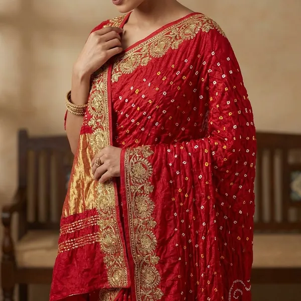Gaji_Silk_Original_Bandhani_Saree_With_Pure_Lagadi_Patta_Red