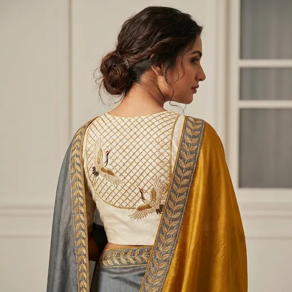 Flamingo_Tussar_Silk_Saree_With_Shaded_Digital_Print_Thread_Feather_Embroidery_Yellow