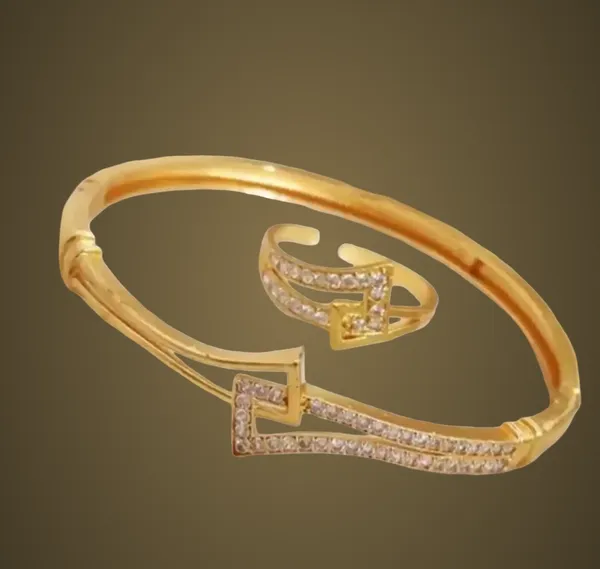 Gold-Plated_Cz_Stone_Bangle_And_Ring_Jewelry_Set