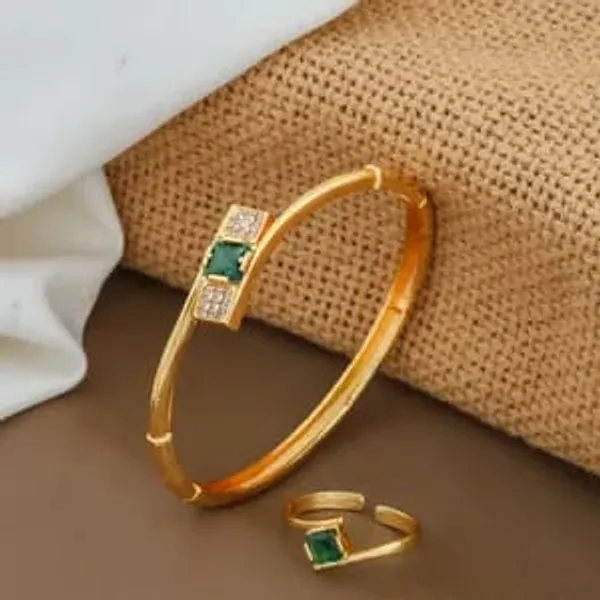 Elegant_Green_Stone_Gold-Plated_Bracelet_And_Ring_Set