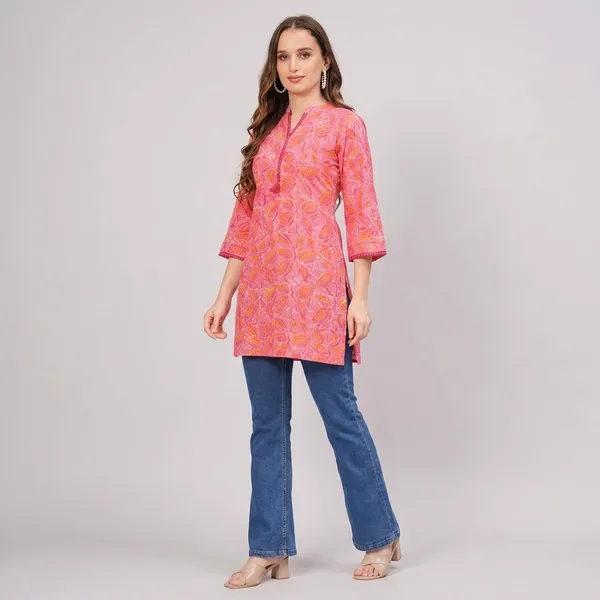 Pink_Printed_Cotton_Kurti_With_Zipper_Detail