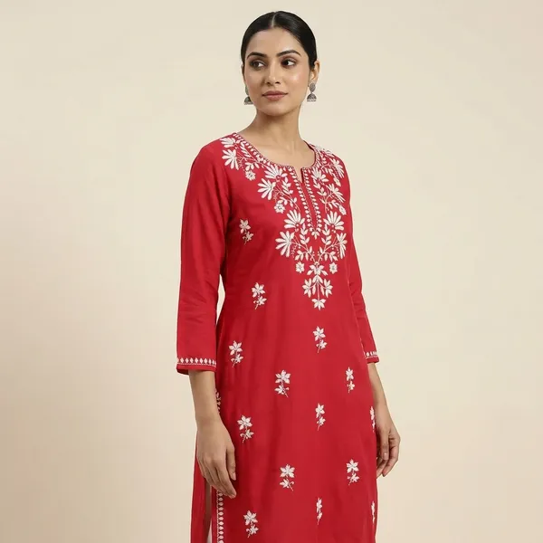 Red_Embroidered_Kurti_With_Floral_Pattern