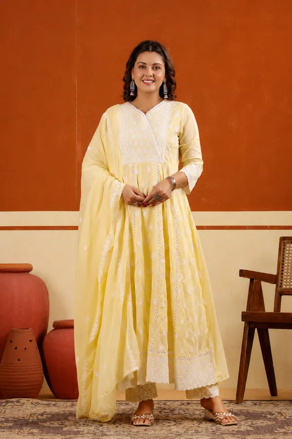 Buttercream_Chikankari_Anarkali_Set