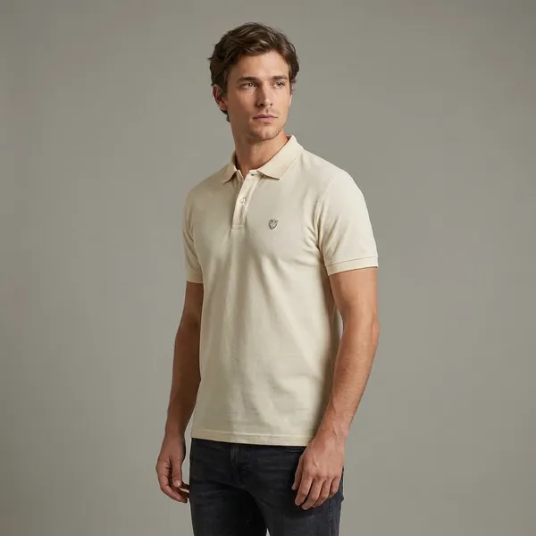 Men_Classic_White_Polo_T_Shirt_With_Embroidered_Logo