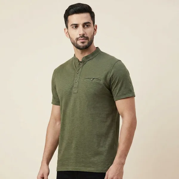Men_Olive_Green_Mandarin_Collar_Kurta_With_Pocket_Detail