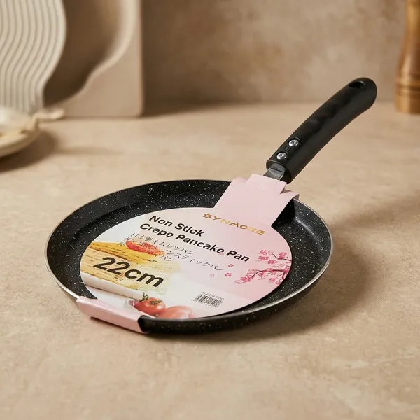 Black_Aluminum_With_Non-Stick_Coating_Pan