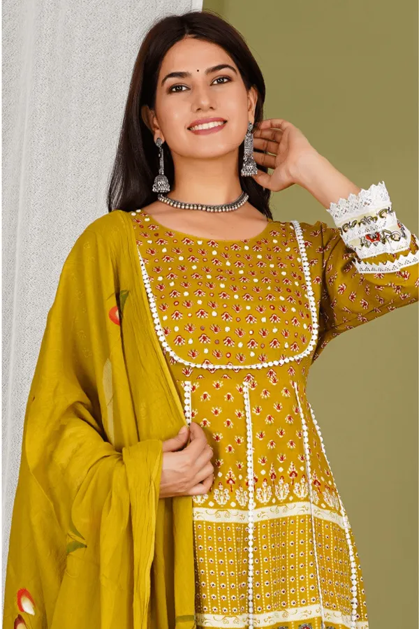 Anarkali_Gown_Pant_With_Dupatta_Drape_In_Style