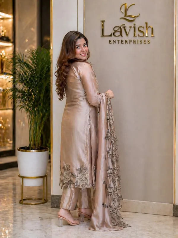 Beige_Mul_Chanderi_Kurta_Pant_Set