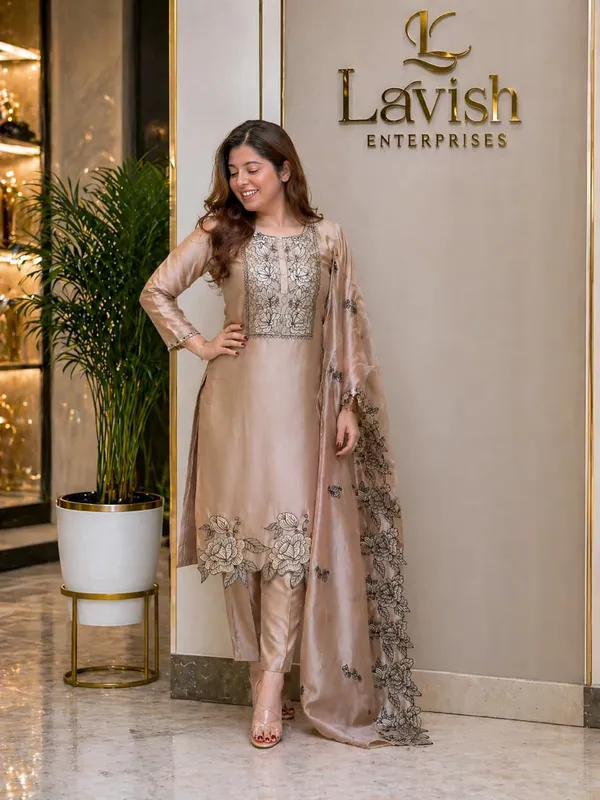 Beige_Mul_Chanderi_Kurta_Pant_Set