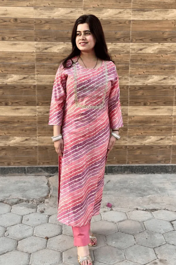 Pretty_Pairings_Pink_Kurti_With_Pants