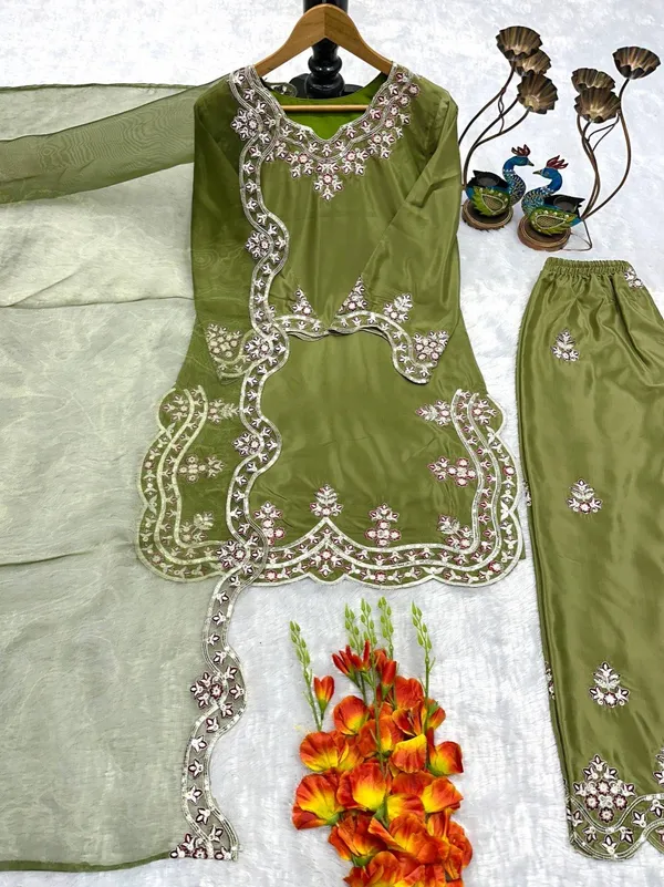 Anarkali_palazzo_set_For_Women