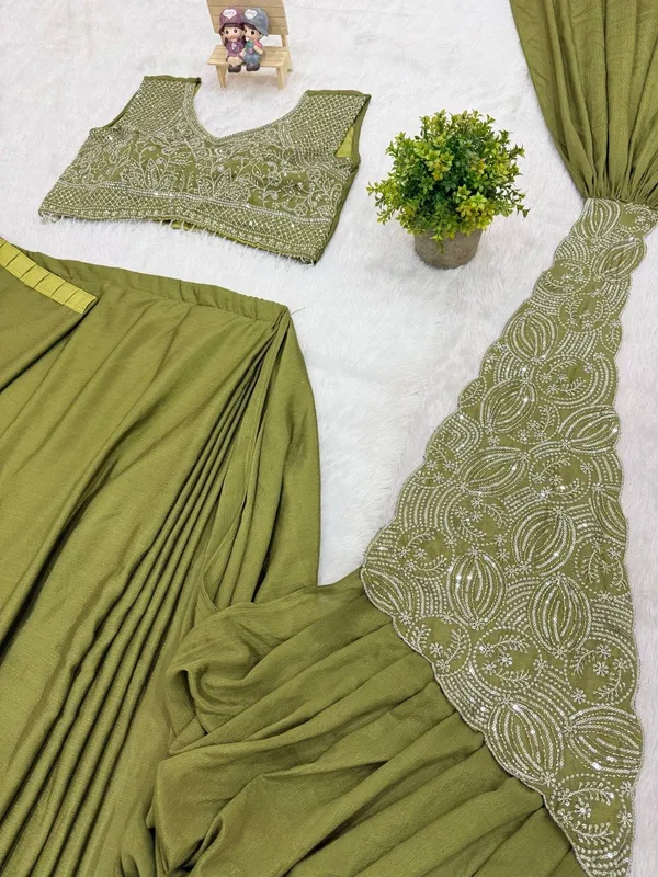 Red_sharara_set_For_Women