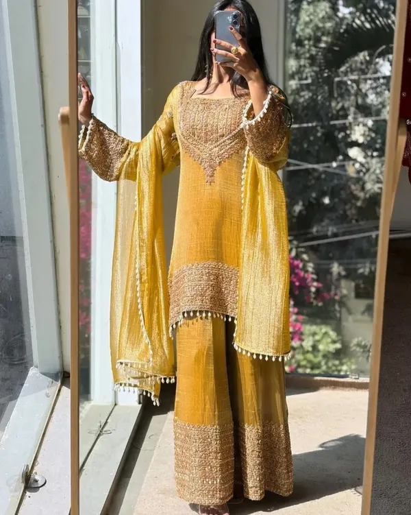 Yellow_Cocktail_Ready_to_wear_For_Women