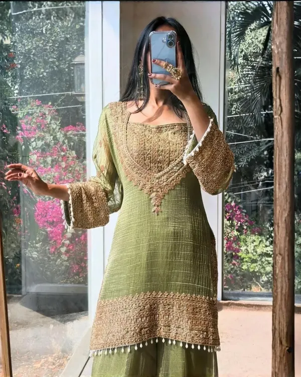 Yellow_Cocktail_Ready_to_wear_For_Women