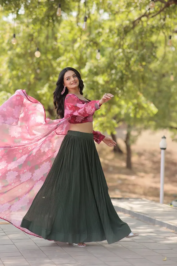 Pink_And_Green_Fashionable_Lehenga_Blouse_And_Shrug_Set