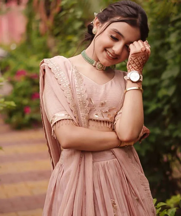 Peach_New_Arrival_2025_Designer_Wedding_Lehenga_Choli_For_Girls