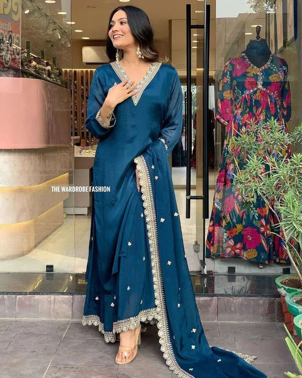 Teal_Blue_Touch_Of_Grace_To_Your_Wardrobe_With_Blue_Roman_Satin_Outfit