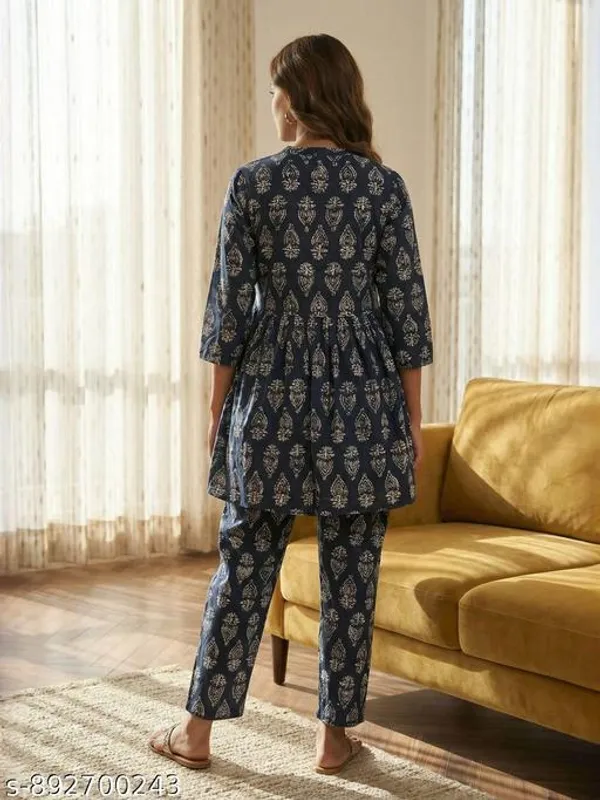 Blue_Cotton_Kurti_And_Pant_Set_For_Women