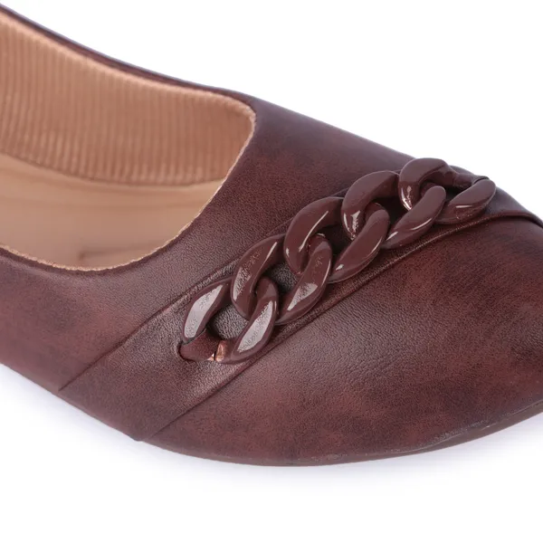 Brown_Flat_Ballerinas_With_Chain_Detail_For_Women