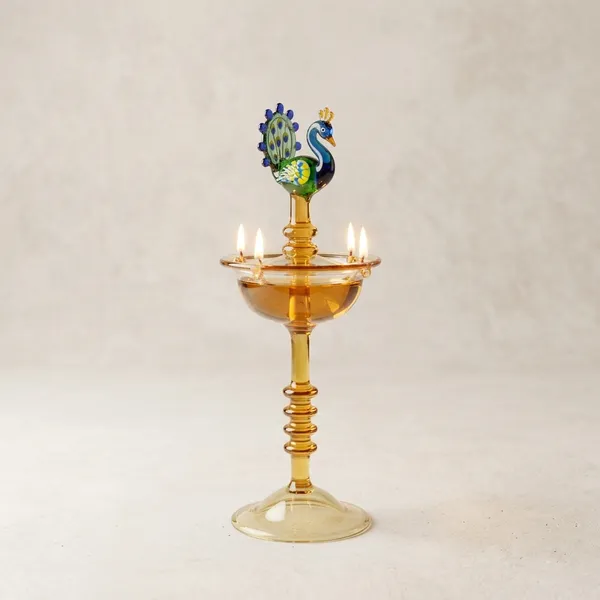 Borosilicate_Glass_Peacock_Oil_Lamp_With_Brass_Stand