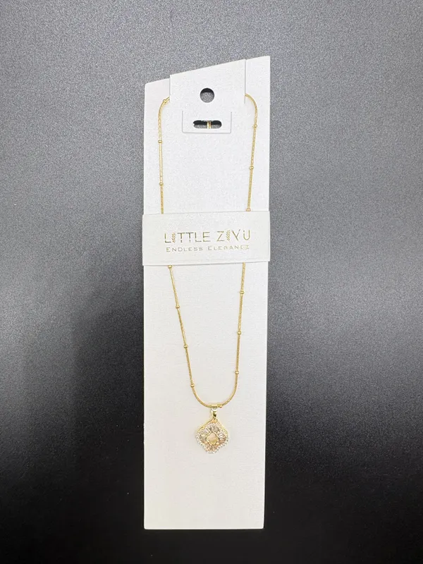 Gold_Alloy_Crystal_Sun_Charm_Pendant_Necklace_For_Women