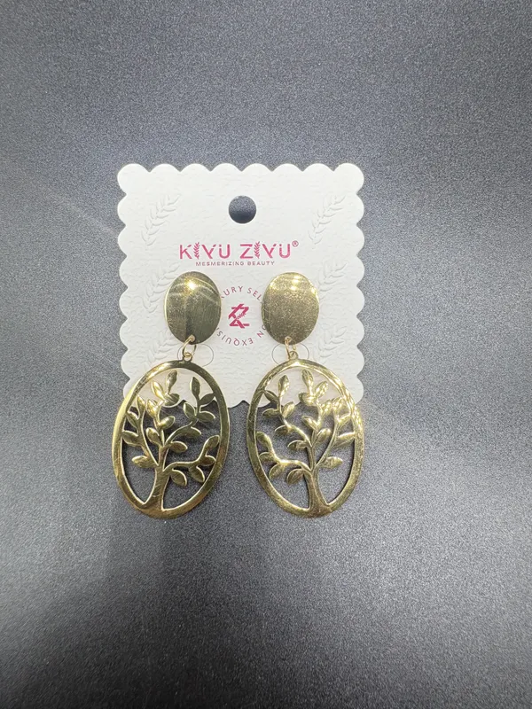 Gold_Alloy_Floral_Cutout_Oval_Dangle_Earrings_For_Women