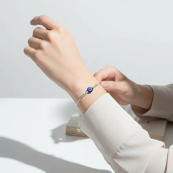 Premium_Evil_Eye_Adjustable_Bracelet_in_925_Silver
