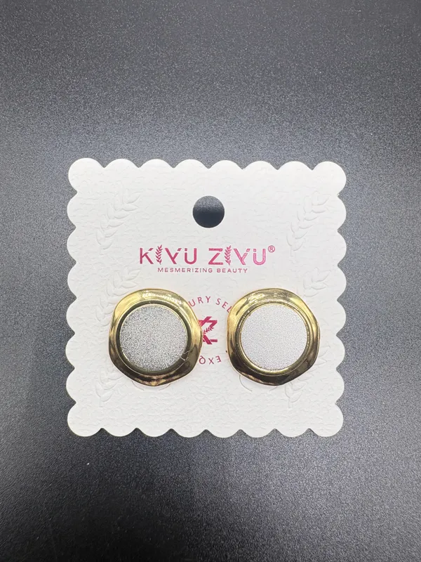 Gold_Alloy_Dual_Tone_Glitter_Circle_Stud_Earrings_For_Women