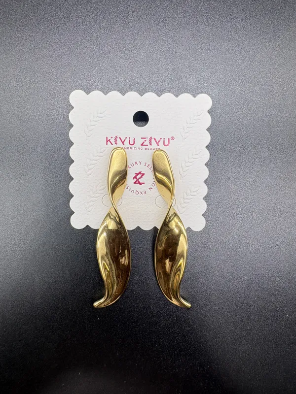 Gold_Tone_Alloy_Twisted_Drop_Earrings_For_Women