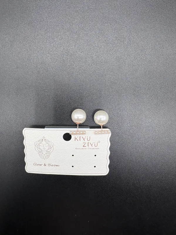 White_Pearl_Rose_Gold_Tone_Alloy_Stud_Earrings_For_Women