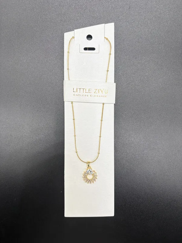 Gold_Alloy_Crystal_Teardrop_Pendant_Necklace_For_Women