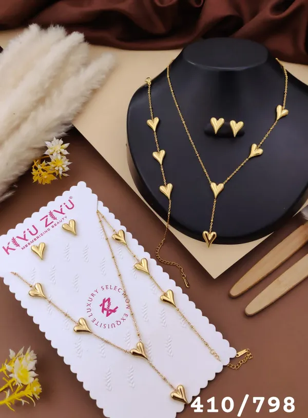 Gold_Alloy_Heart_Charm_Necklace_And_Earrings_Set_For_Women