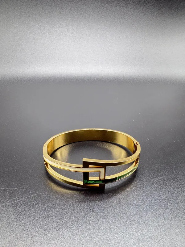 Gold_Alloy_Green_Accent_Geometric_Cuff_Bracelet_For_Women