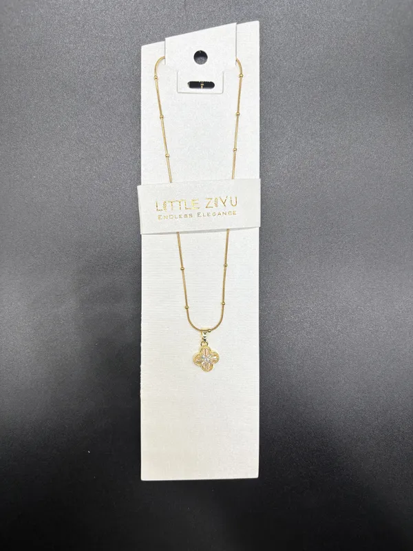 Gold_Alloy_Four_Leaf_Clover_Cutout_Pendant_Necklace_For_Women