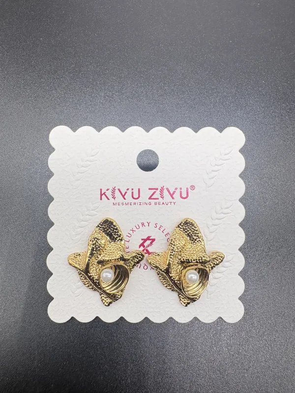 Gold_Alloy_Bow_Pearl_Stud_Earrings_For_Women