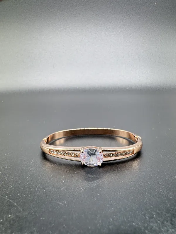 Rose_Gold_Alloy_Crystal_Band_Solitaire_Ring_For_Women