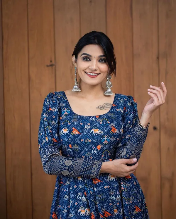 Multicolor_Cotton_Gown_For_Women