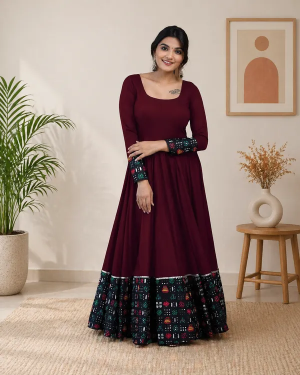 Maroon_Cotton_Gown_For_Women