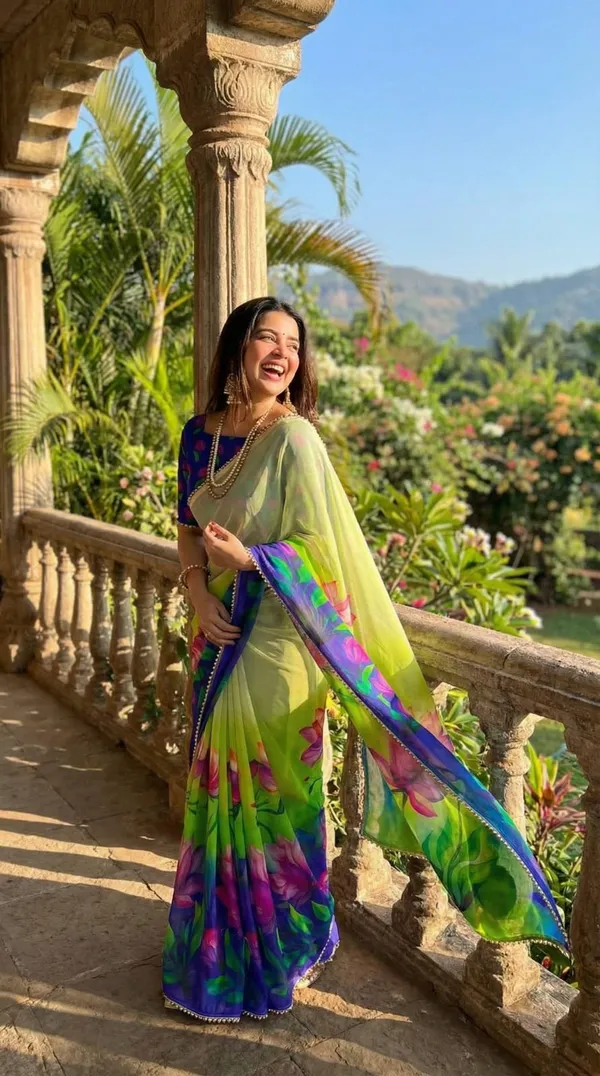 Vibrant_Multicolor_Gradient_Saree_With_Blue_Blouse_For_Women